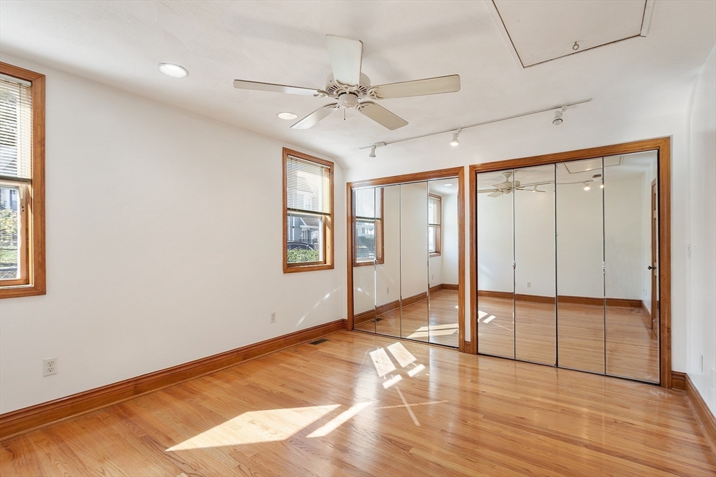 25 Faun Bar Ave