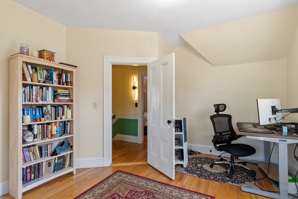 366 Grove St, Melrose