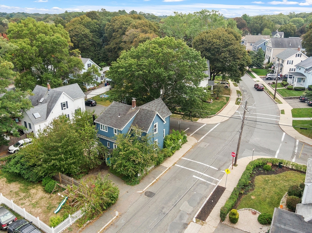 366 Grove St, Melrose