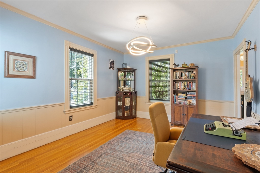 366 Grove St, Melrose