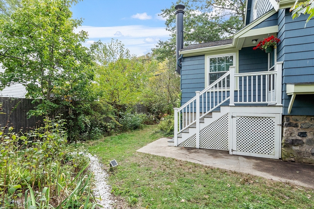 366 Grove St, Melrose