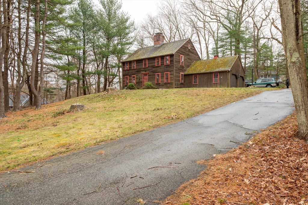 15 Hart Rd., Lynnfield
