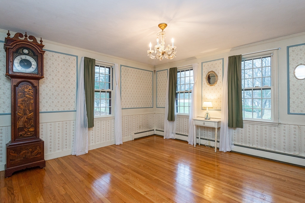 15 Hart Rd., Lynnfield