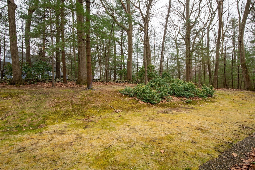 15 Hart Rd., Lynnfield