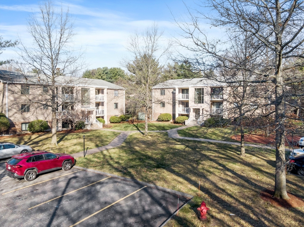 17 Bourbon Unit 76 # 76