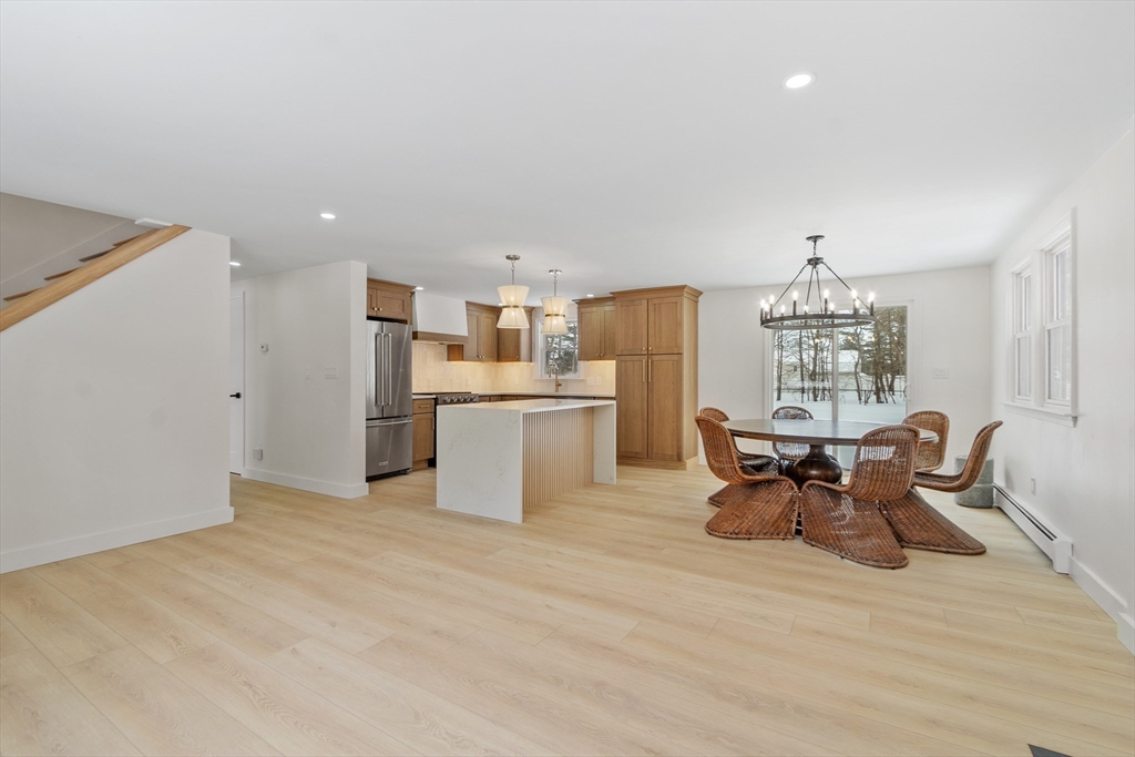 114 Lake St
