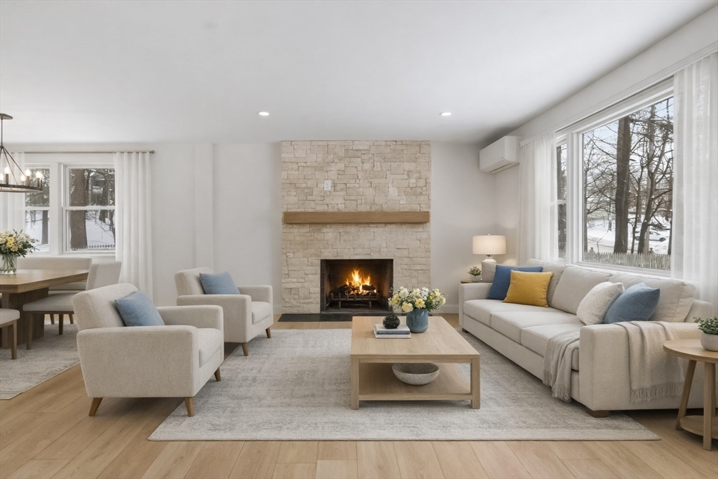 114 Lake St