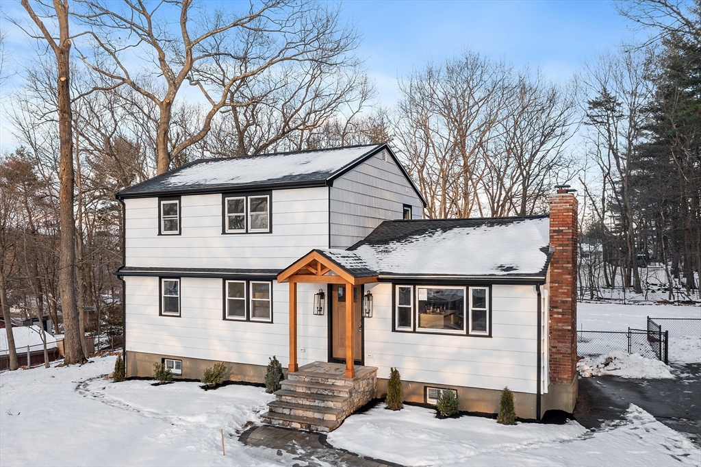114 Lake St