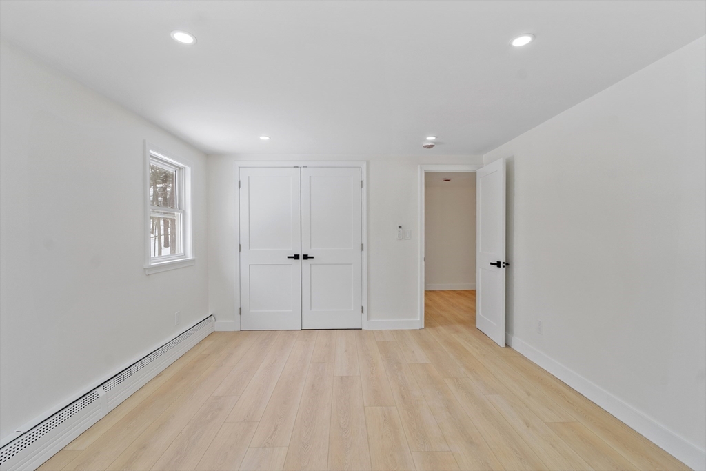 114 Lake St
