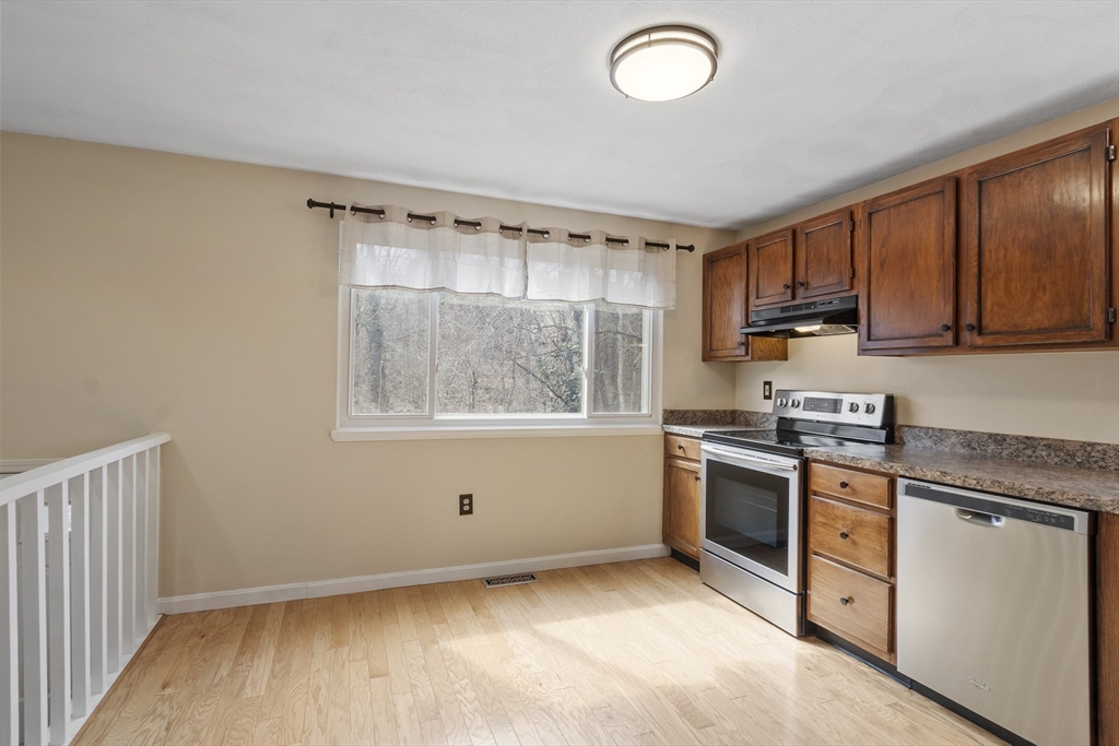 235 Oakland Ave # 235