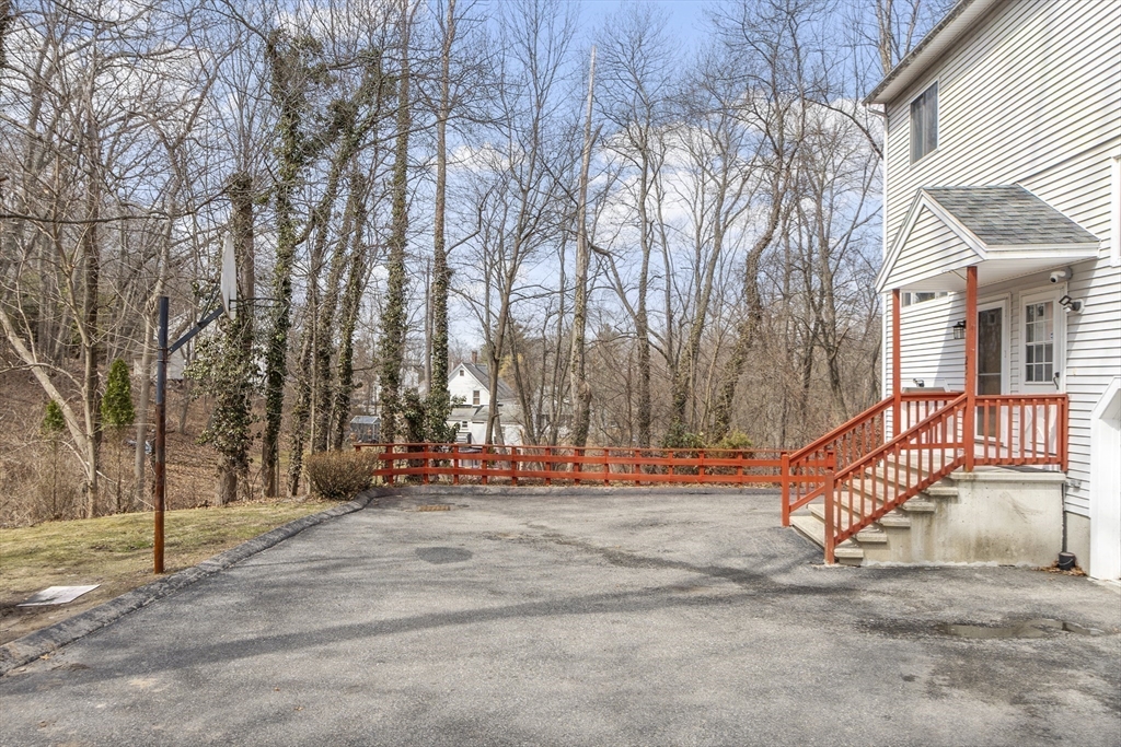 235 Oakland Ave # 235