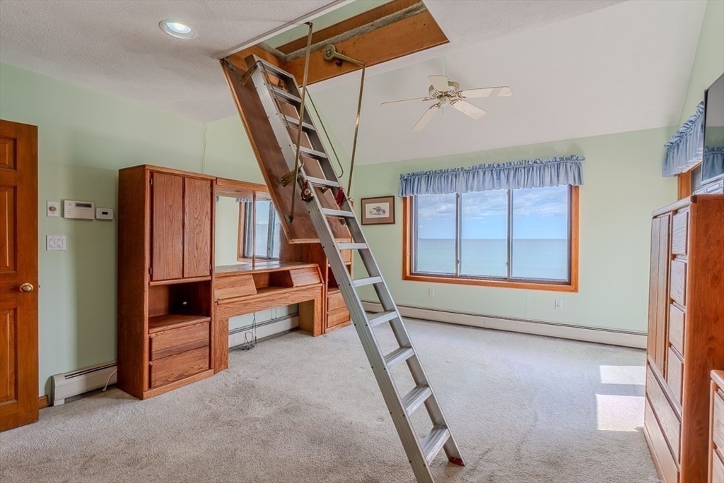 32 Faun Bar