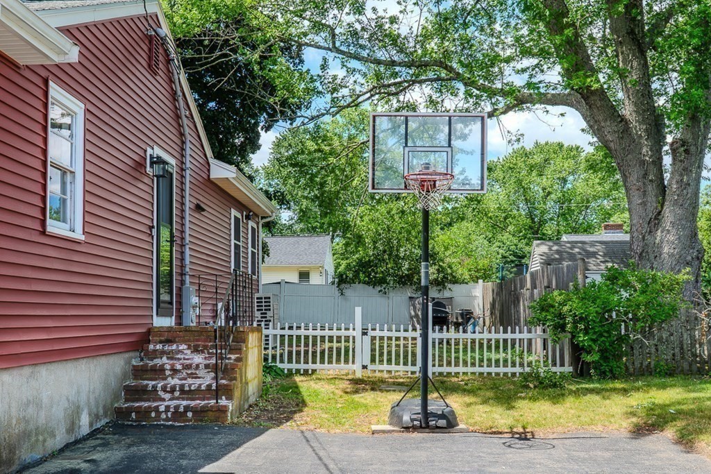 4 Will Sawyer St