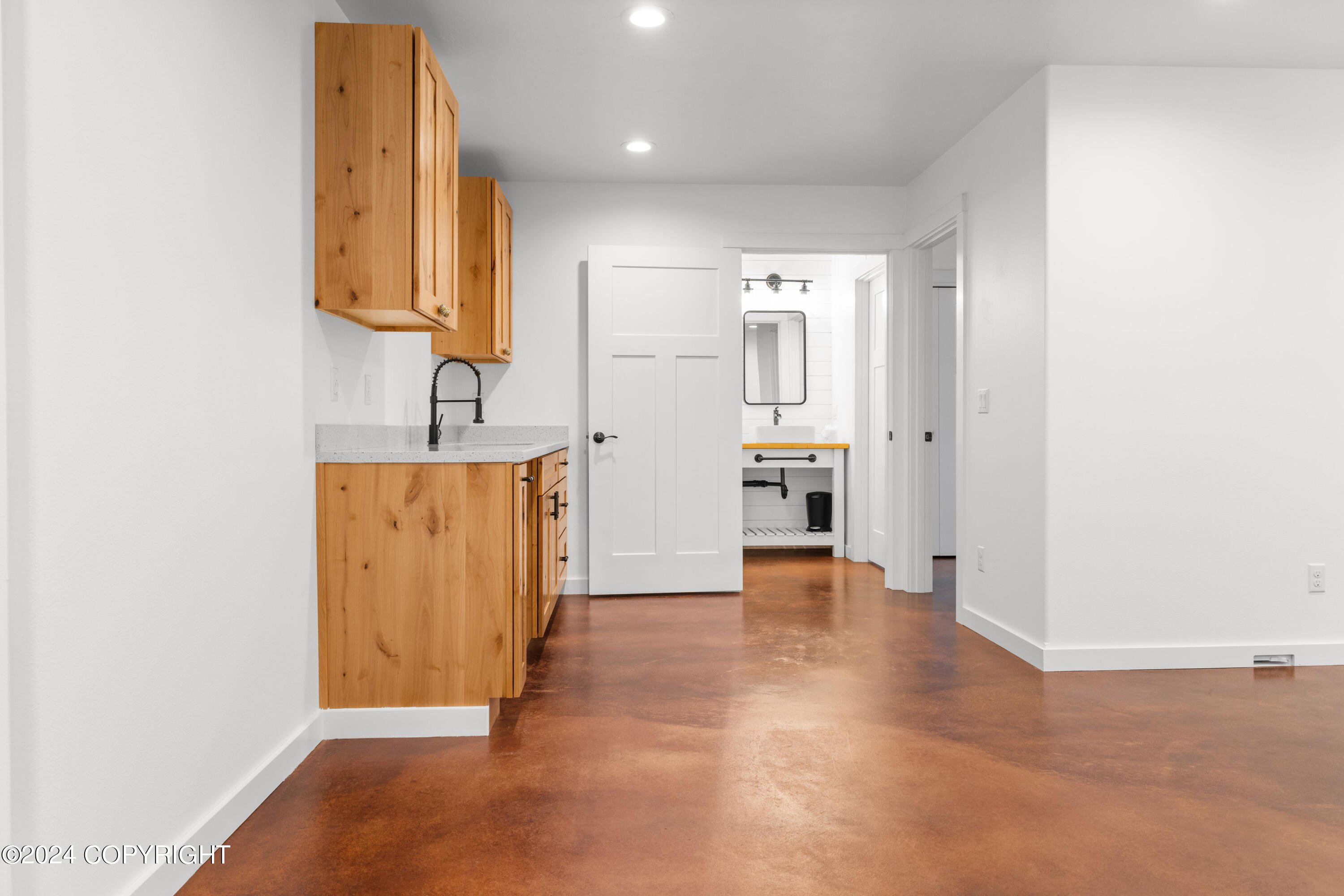 1060 Nelson Ave Avenue