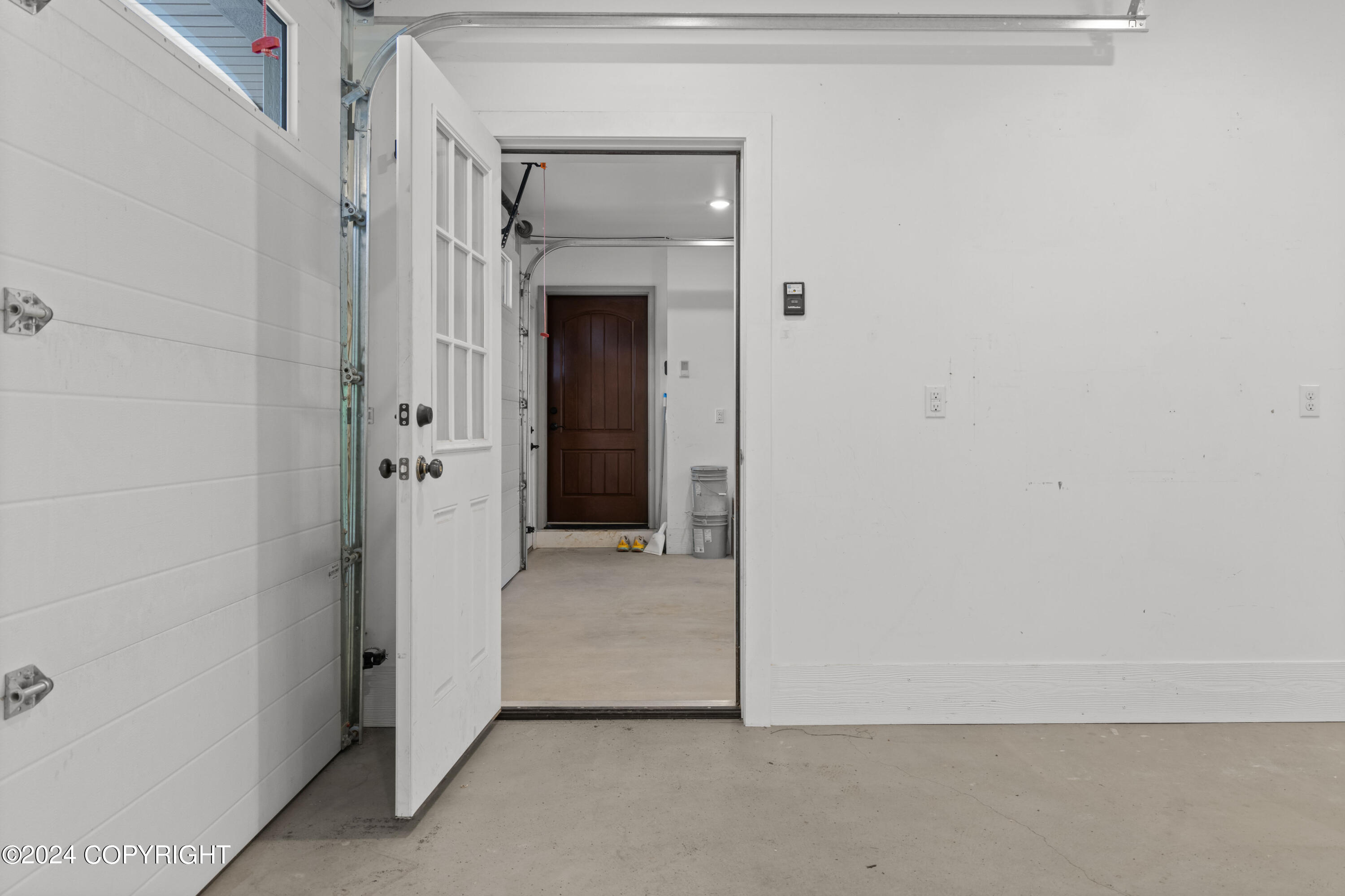 1060 Nelson Ave Avenue