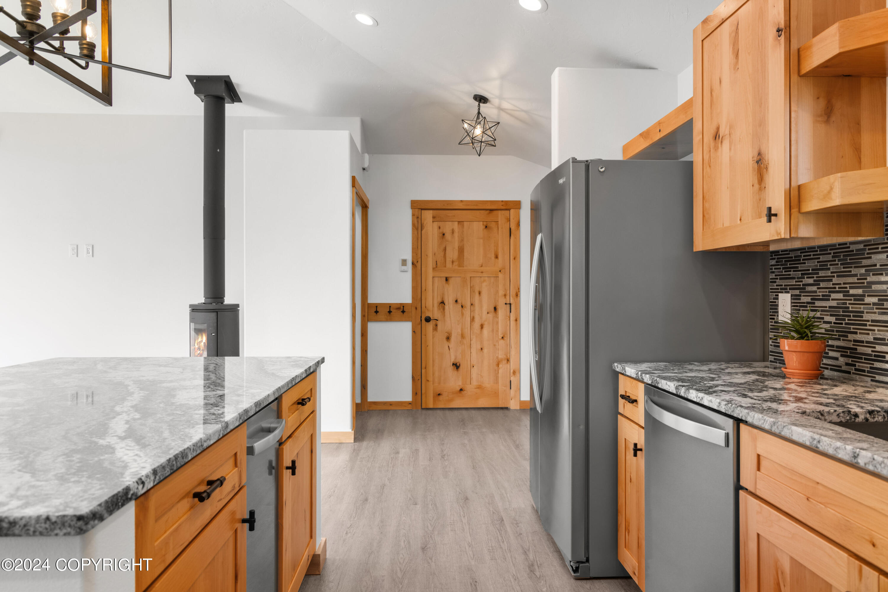 1060 Nelson Ave Avenue