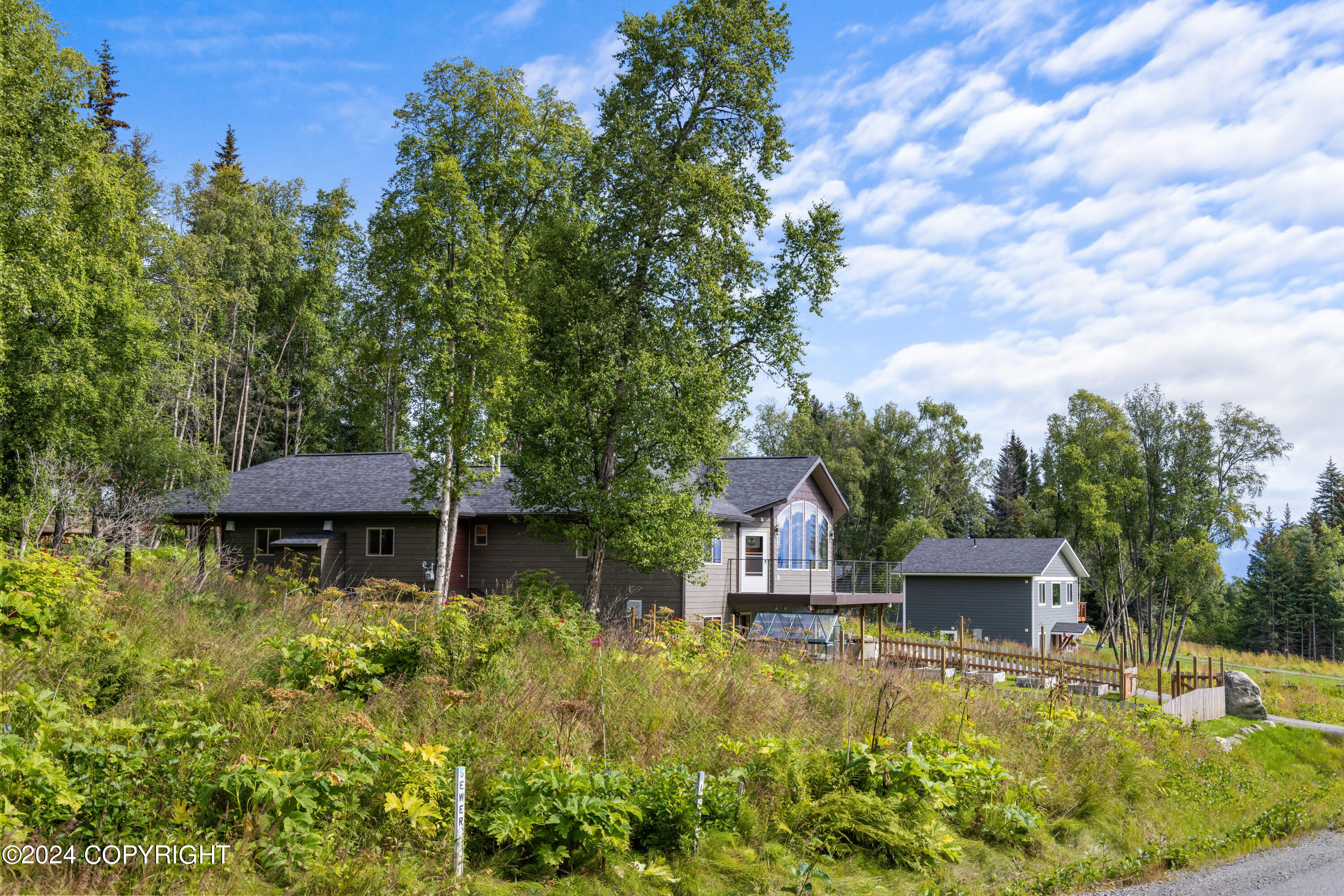 1060 Nelson Ave Avenue