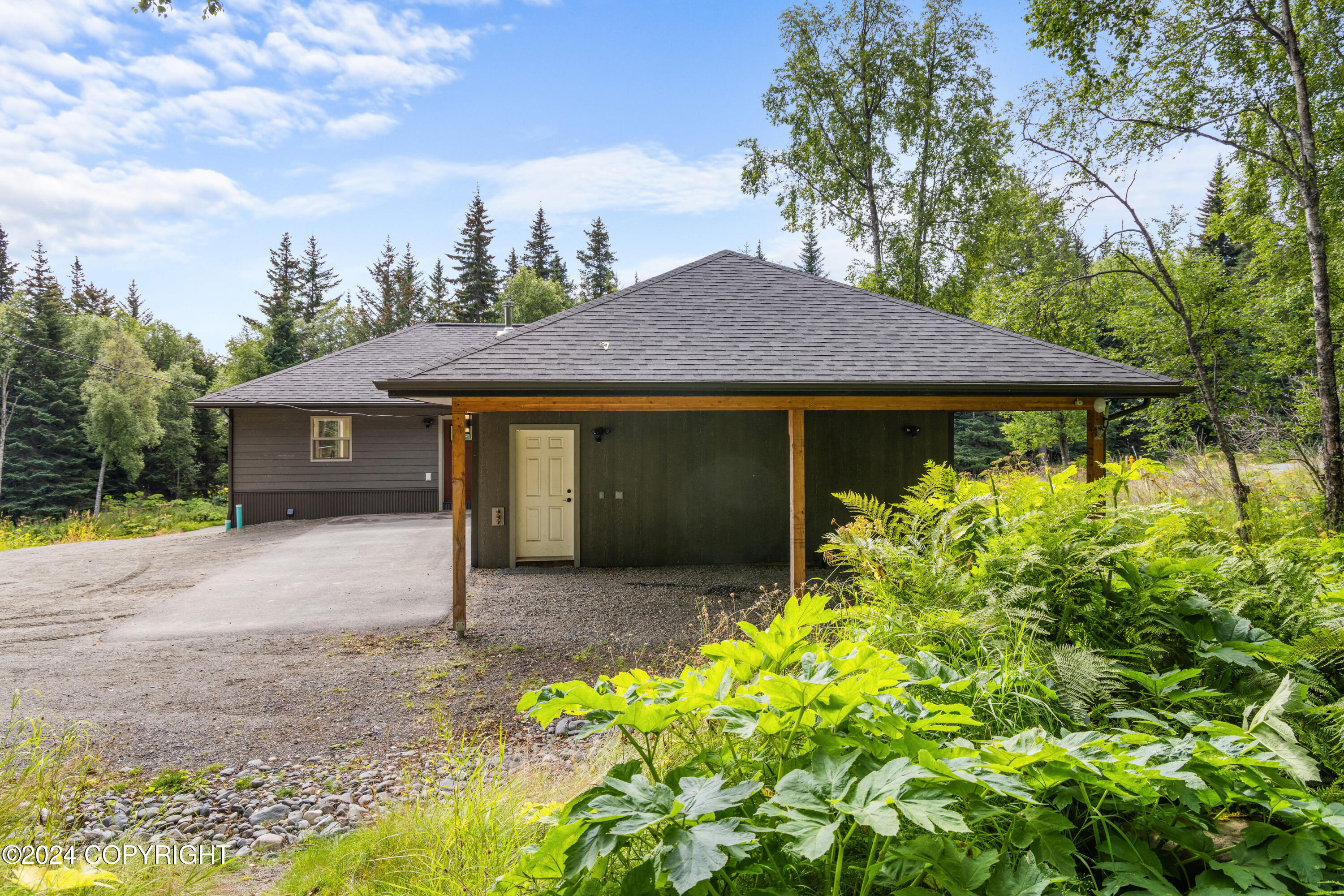 1060 Nelson Ave Avenue