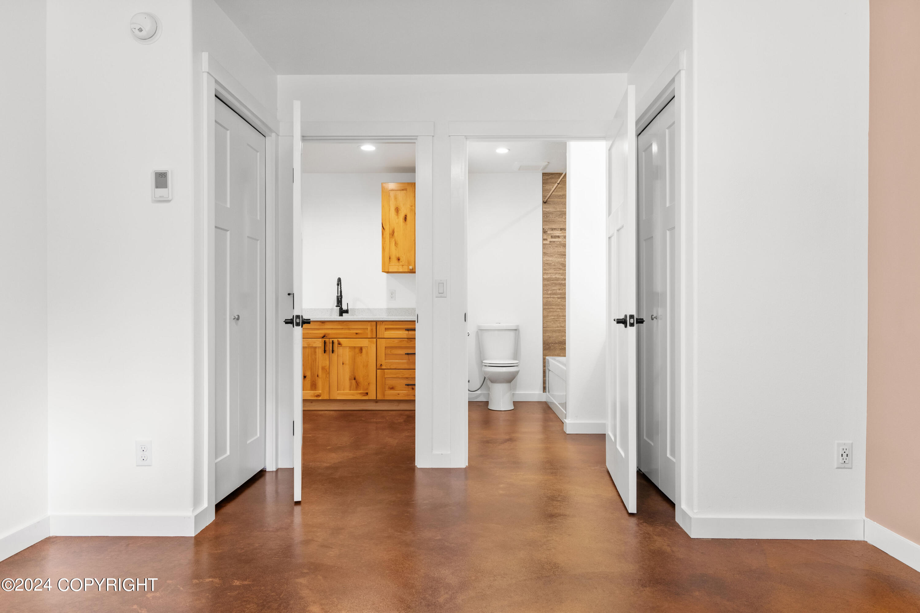 1060 Nelson Ave Avenue