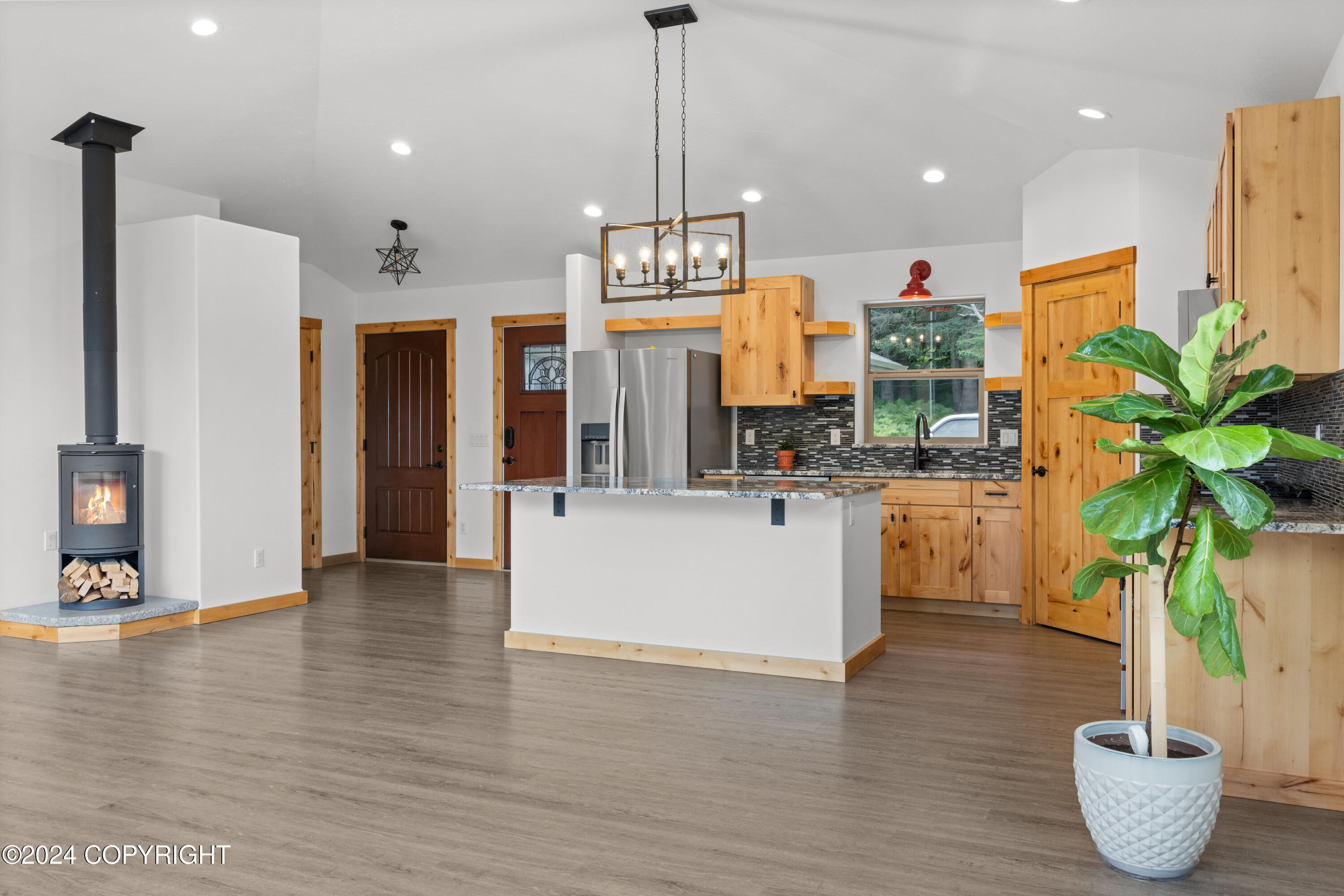 1060 Nelson Ave Avenue