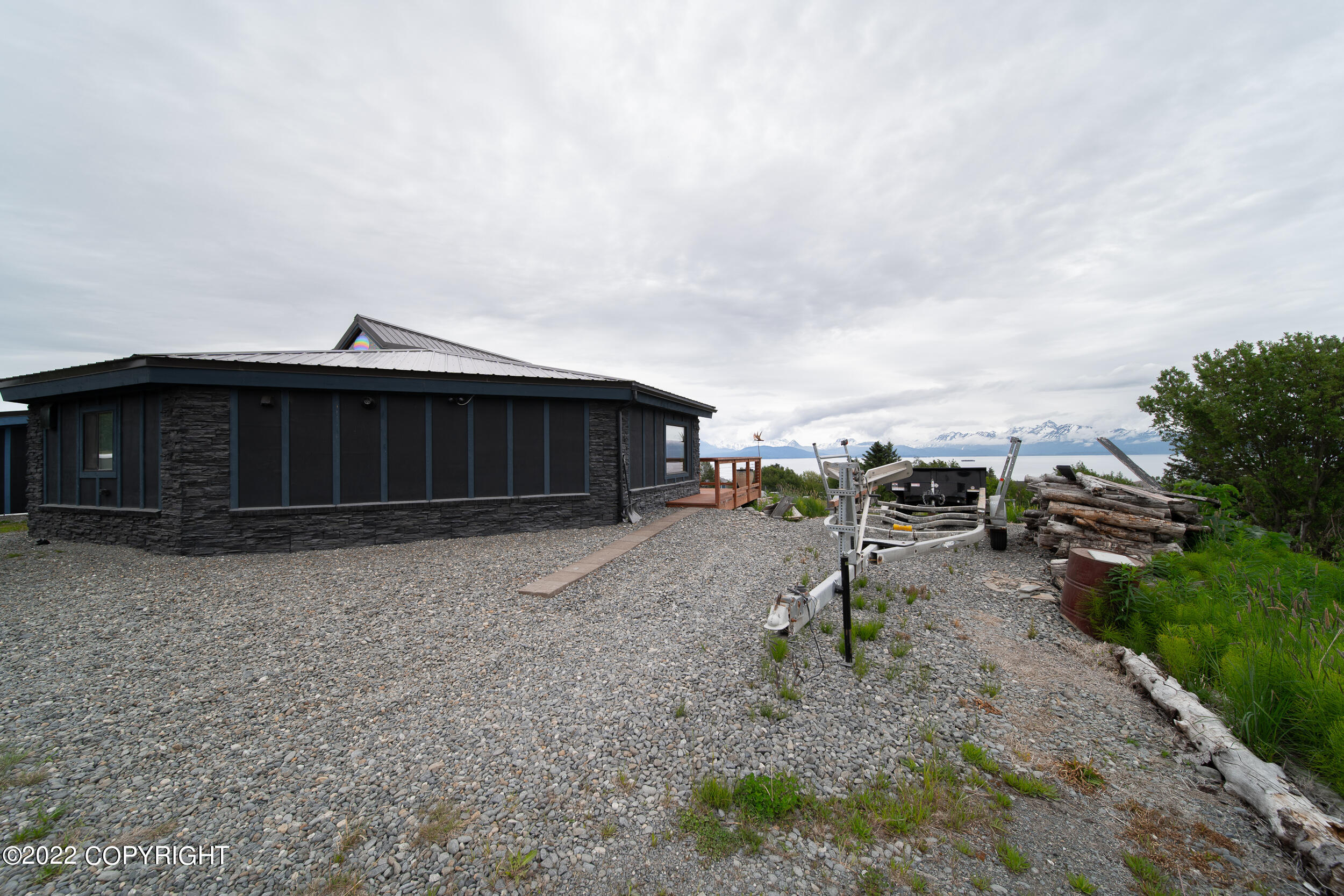 59217 E End Road