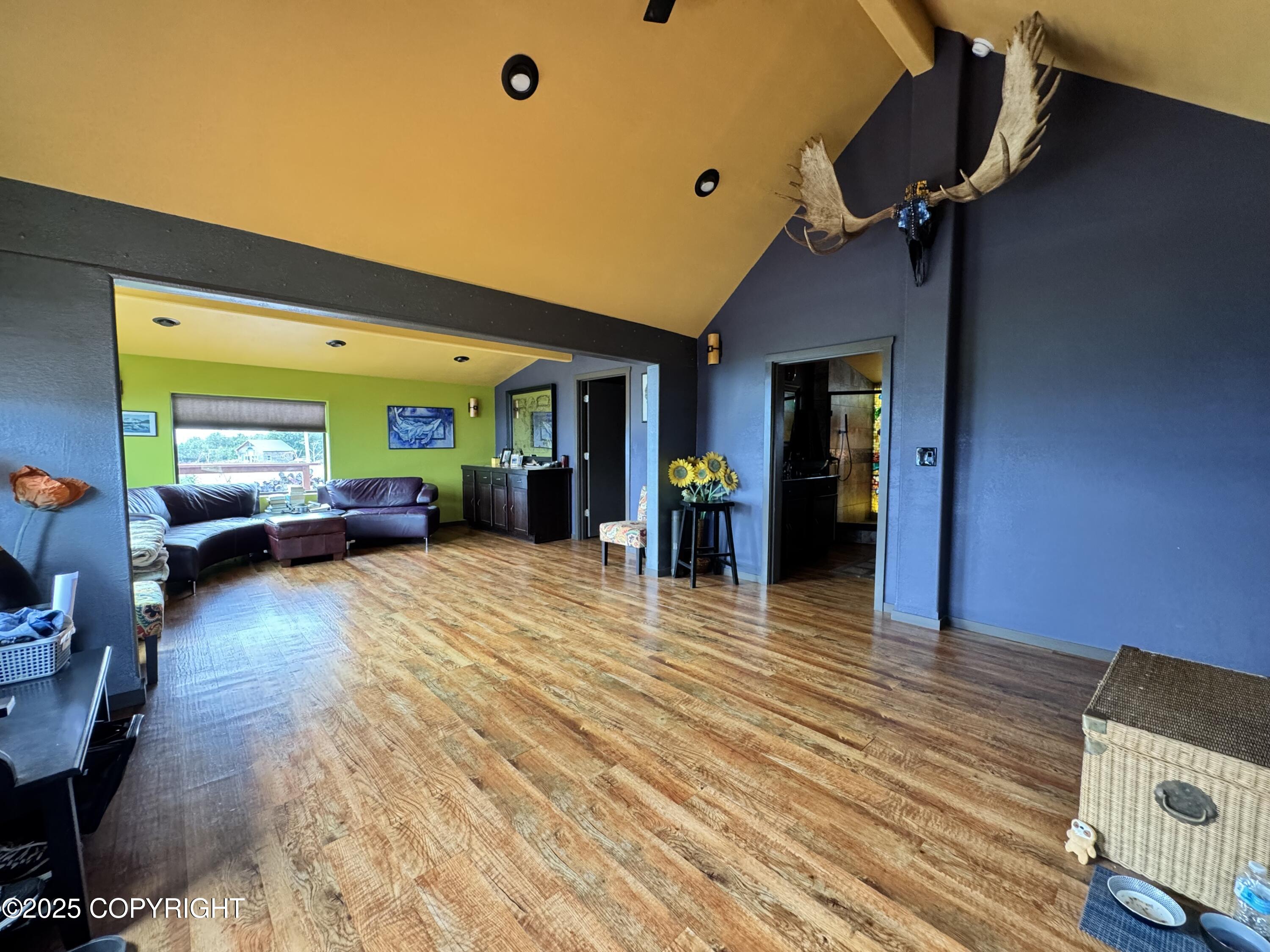 59217 E End Road