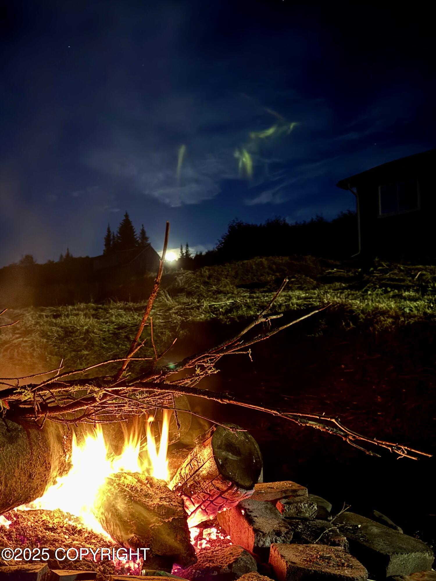 415 Crestwood Circle