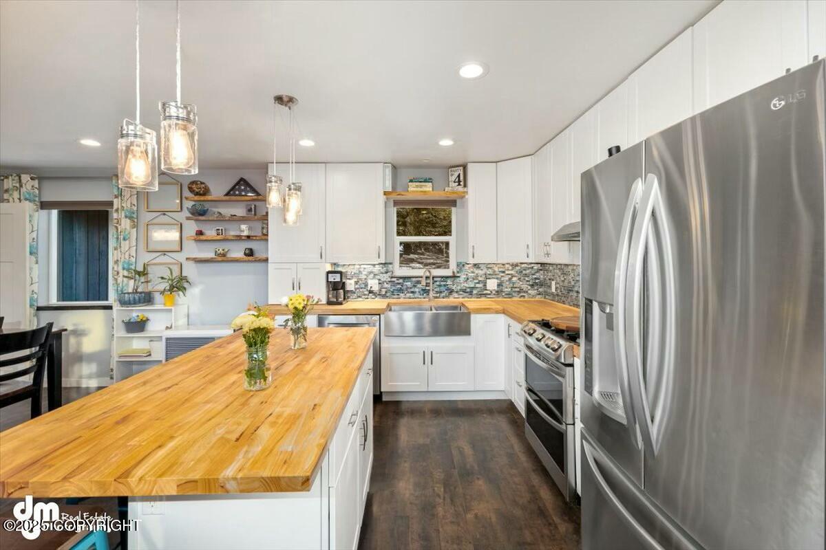 53755 Marimac Avenue