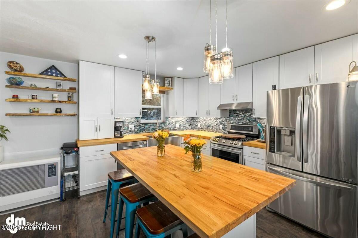 53755 Marimac Avenue