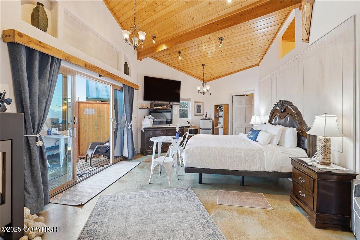 895 Ocean Drive Loop