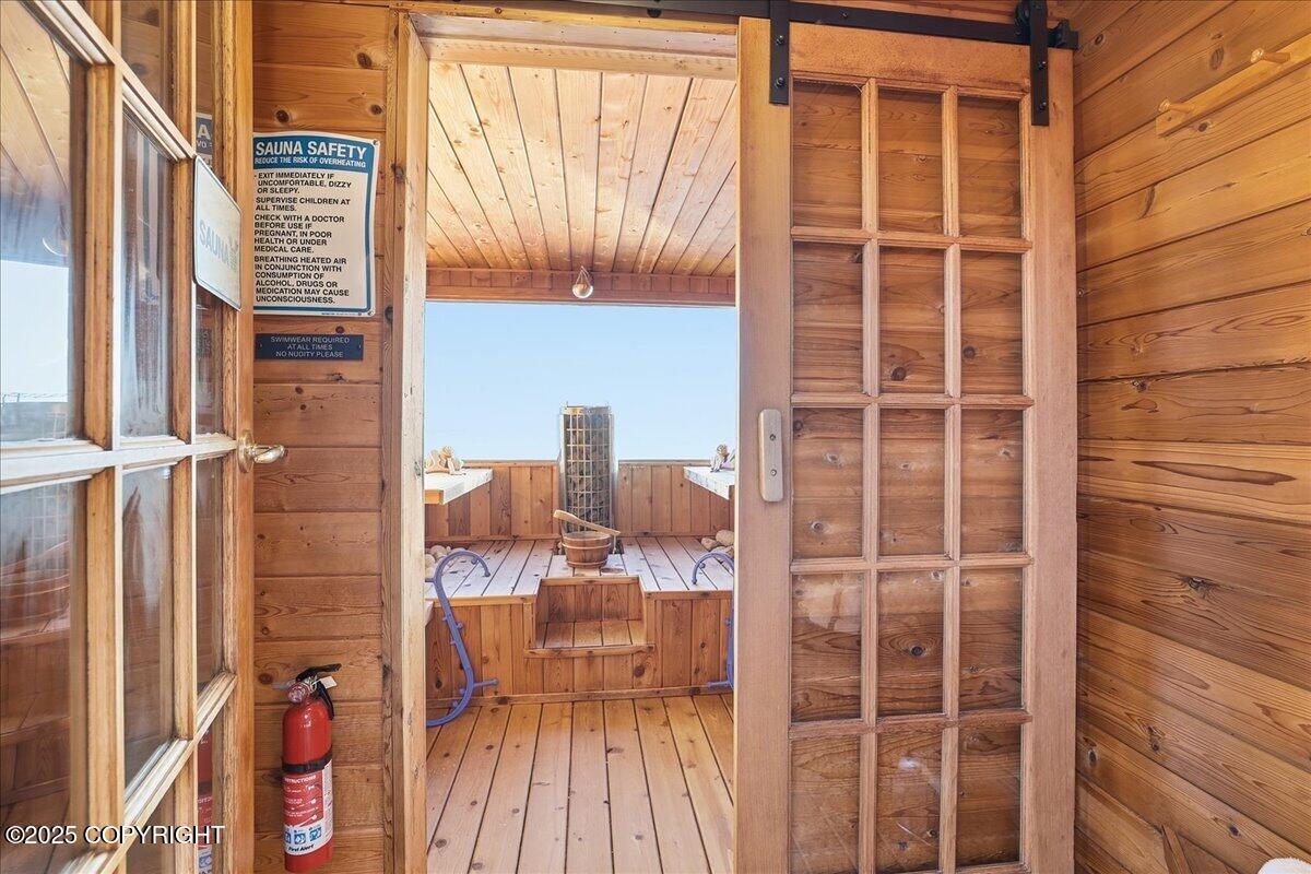 895 Ocean Drive Loop