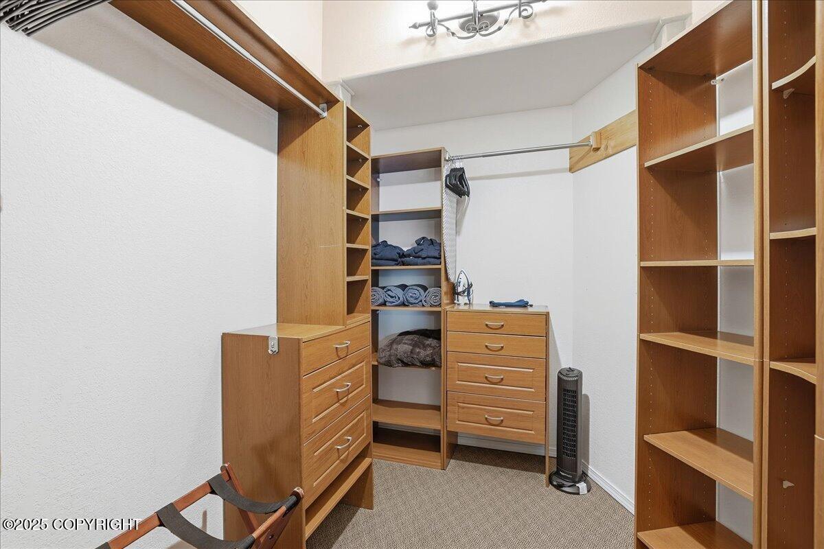 895 Ocean Drive Loop