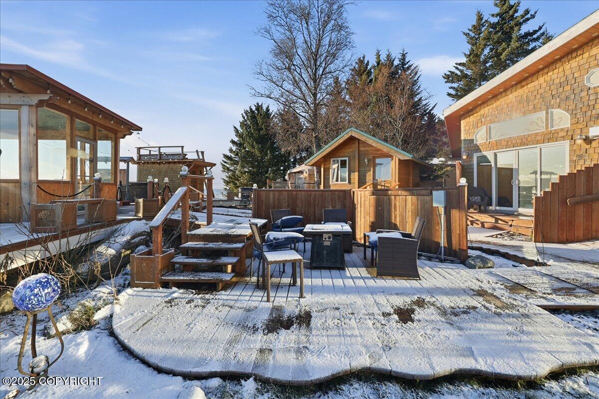 895 Ocean Drive Loop