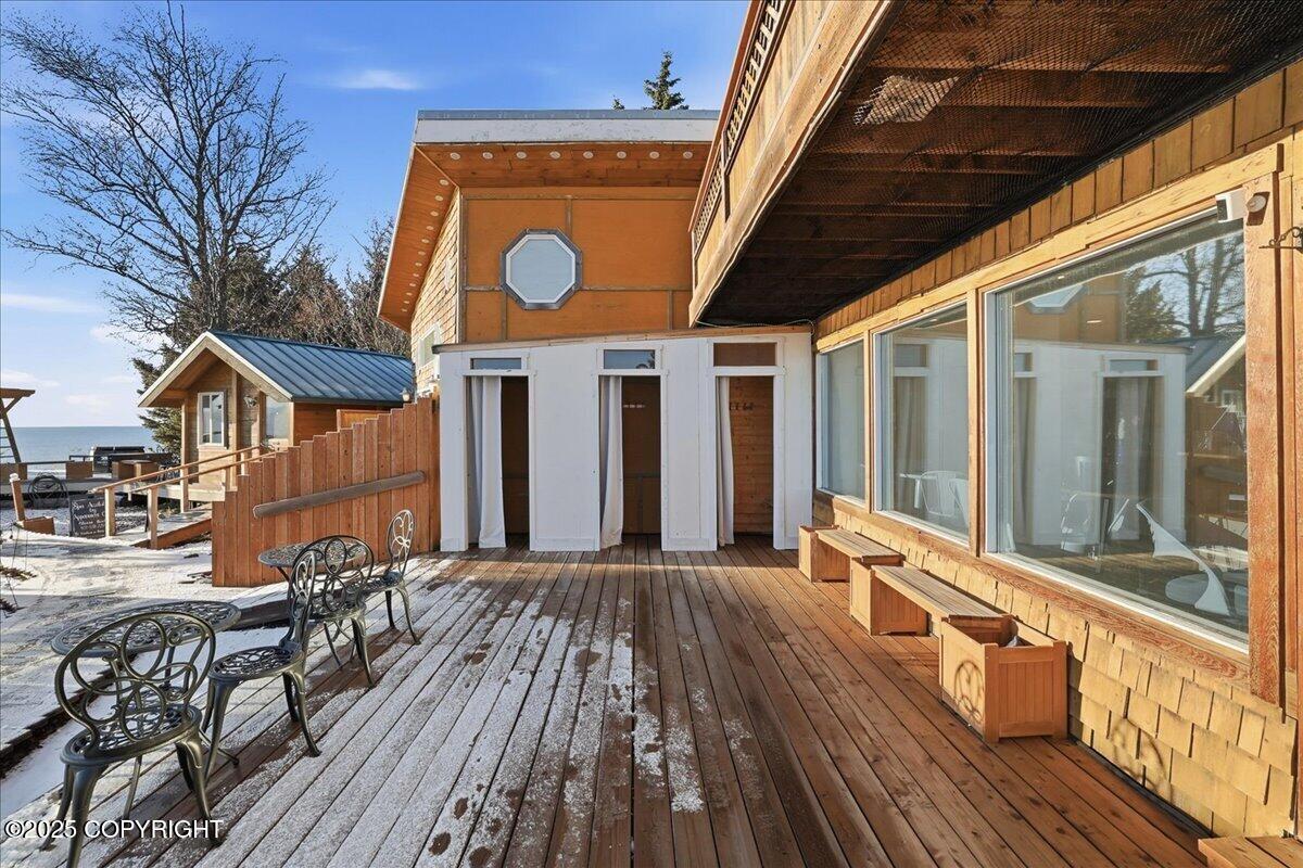 895 Ocean Drive Loop