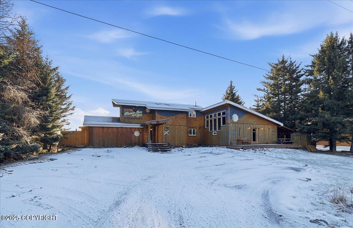 895 Ocean Drive Loop