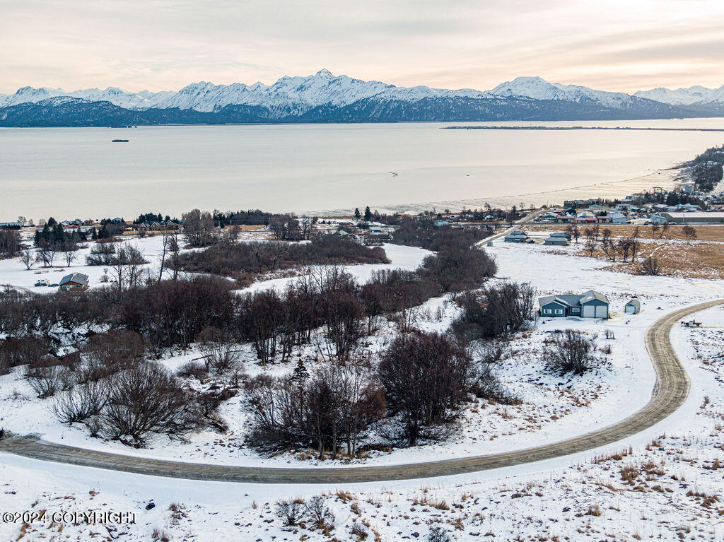 41110 Wandering Street