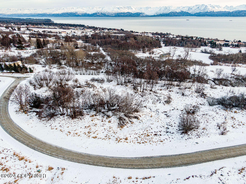 41110 Wandering Street