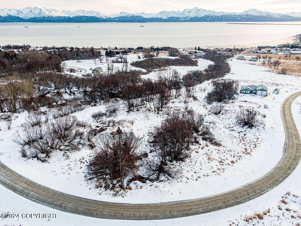 41110 Wandering Street