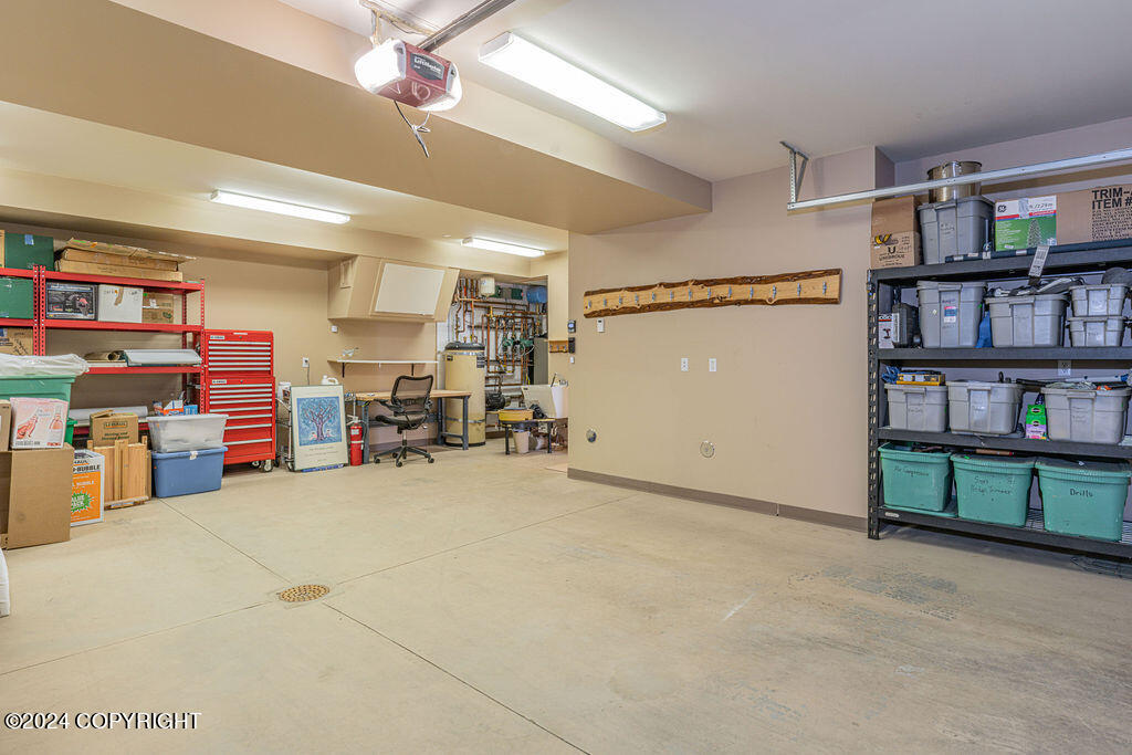 816 Quiet Creek Drive