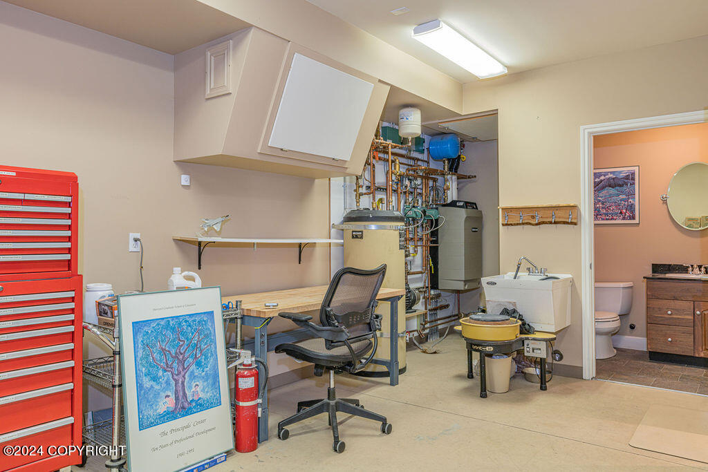 816 Quiet Creek Drive