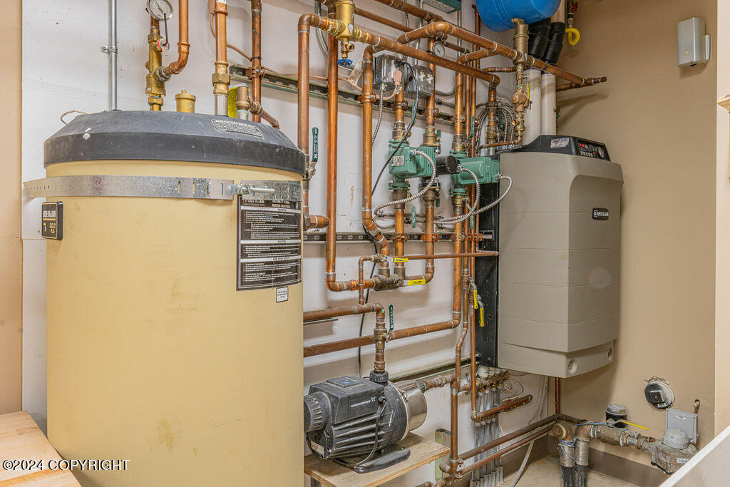 816 Quiet Creek Drive