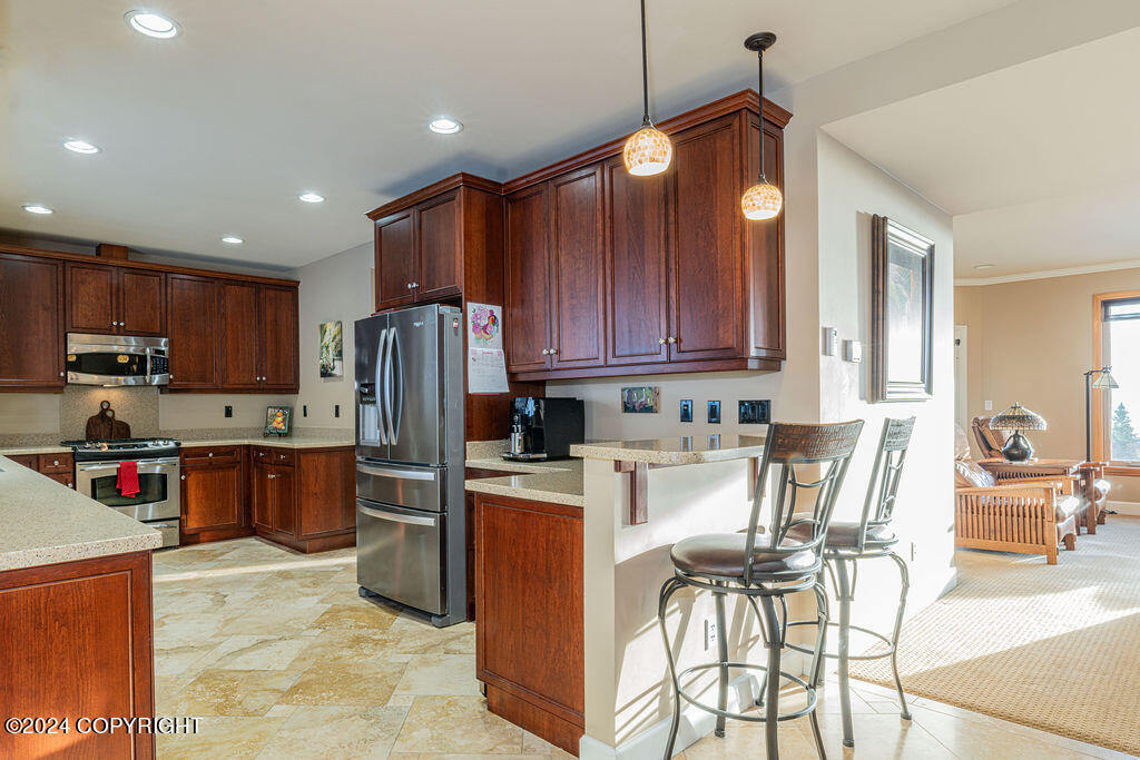 816 Quiet Creek Drive