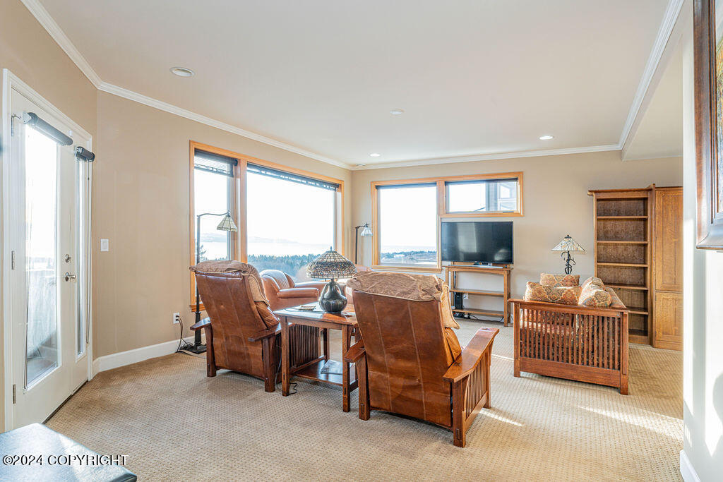 816 Quiet Creek Drive