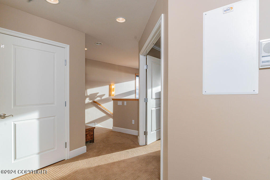 816 Quiet Creek Drive