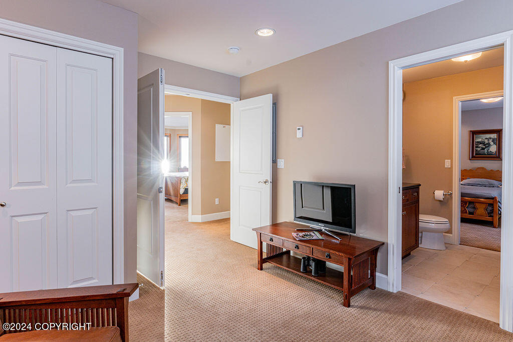 816 Quiet Creek Drive