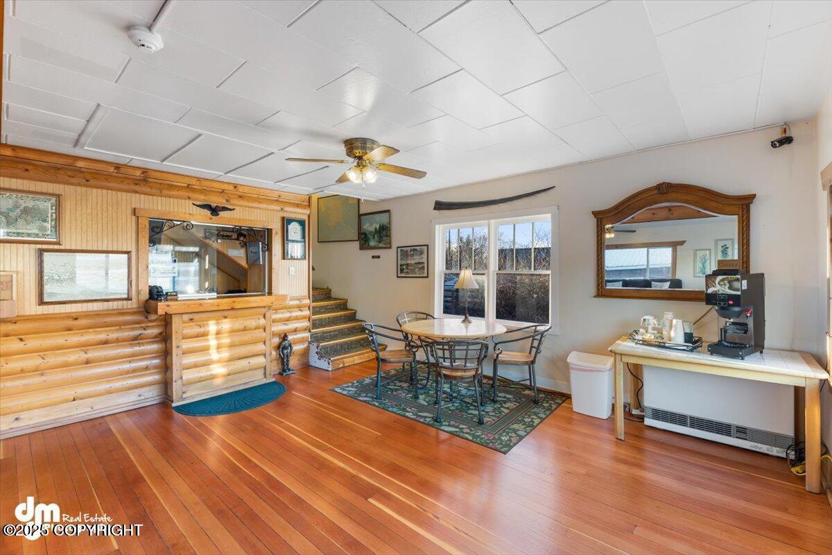 147 E Pioneer Avenue