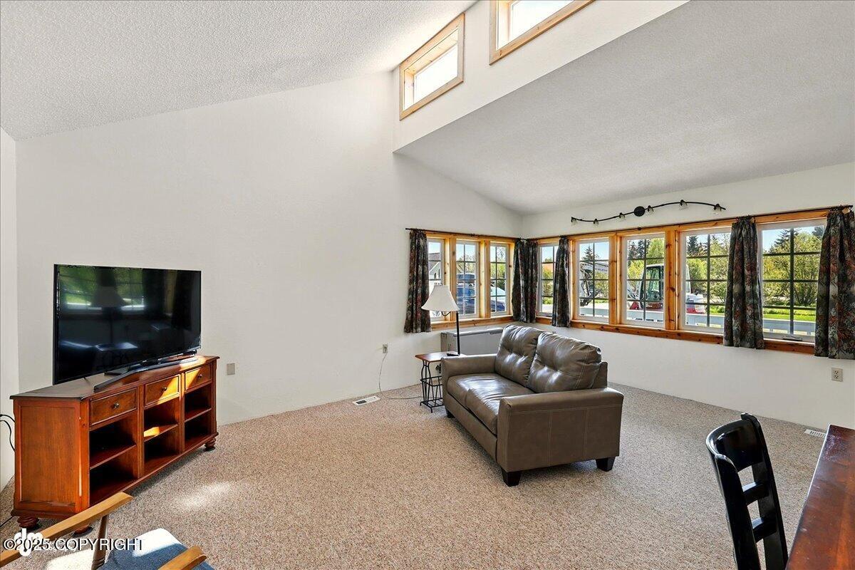 4661 Rochelle Road