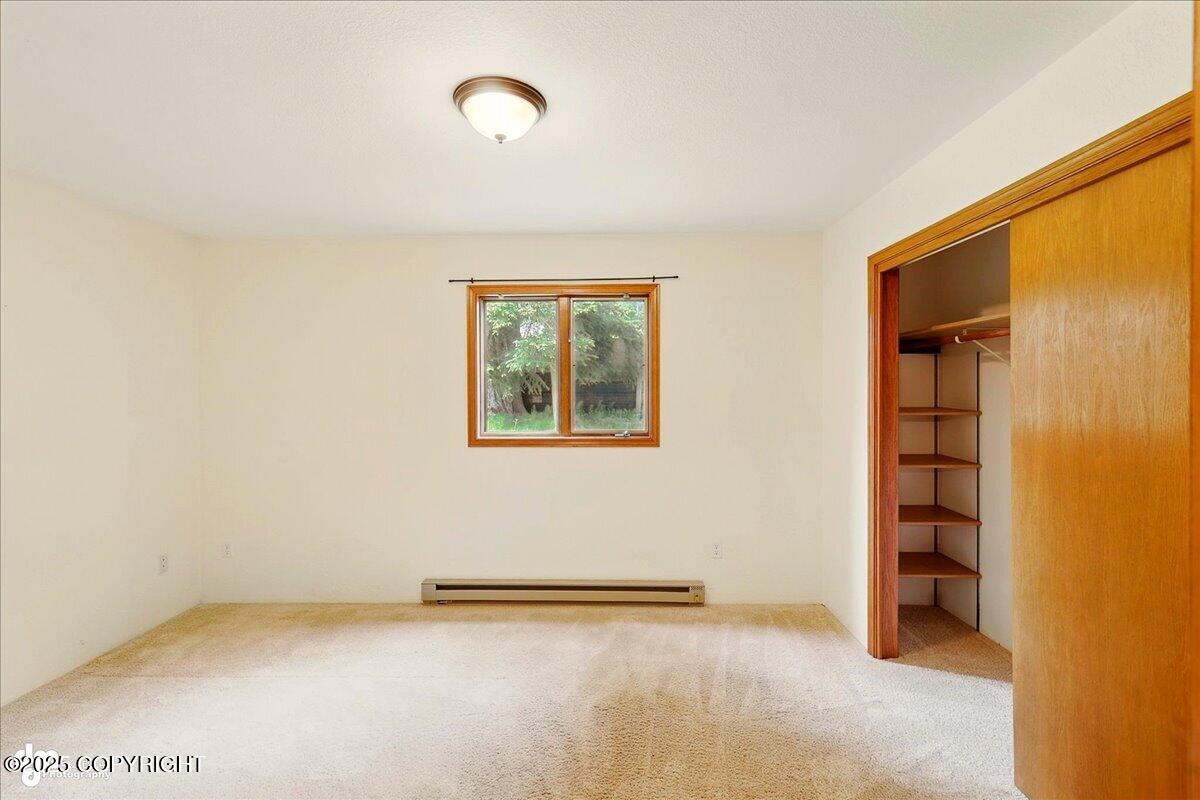 4085 Calhoun Street