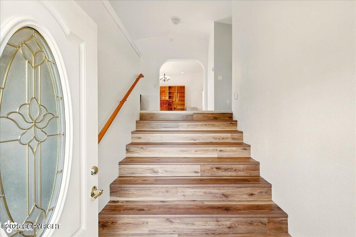 4085 Calhoun Street