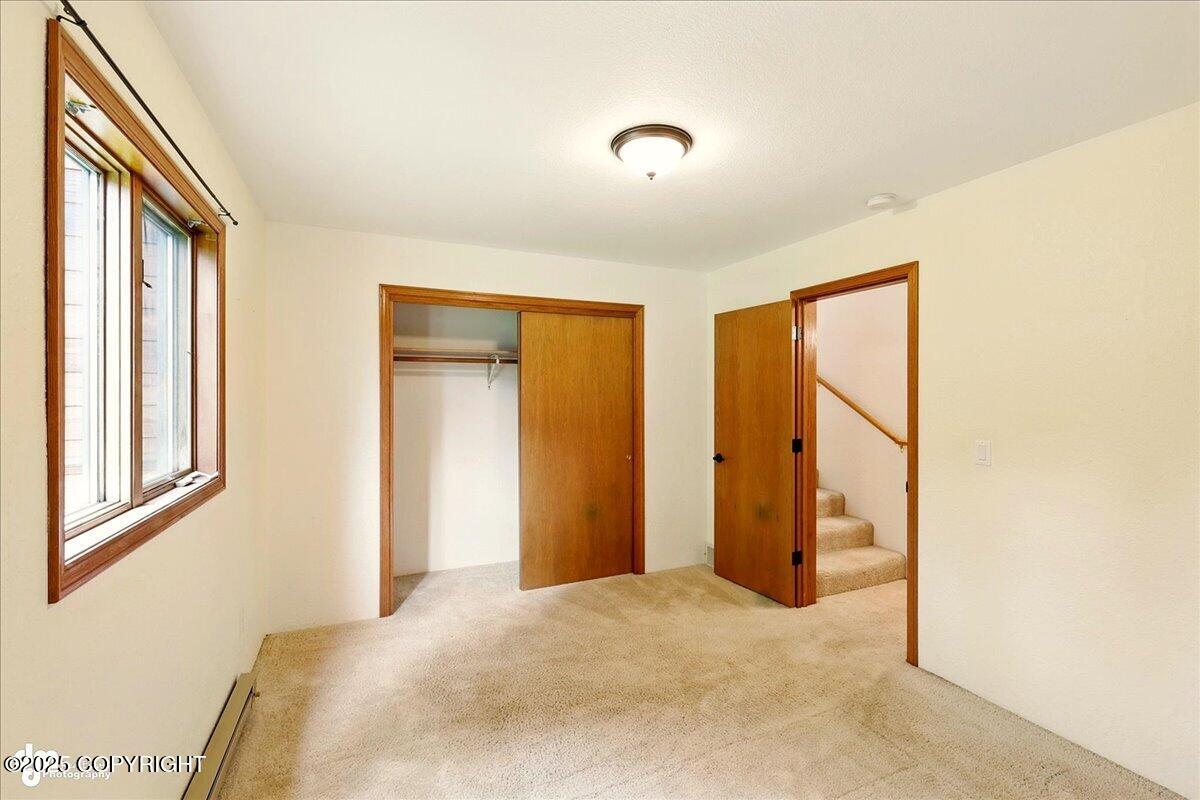 4085 Calhoun Street